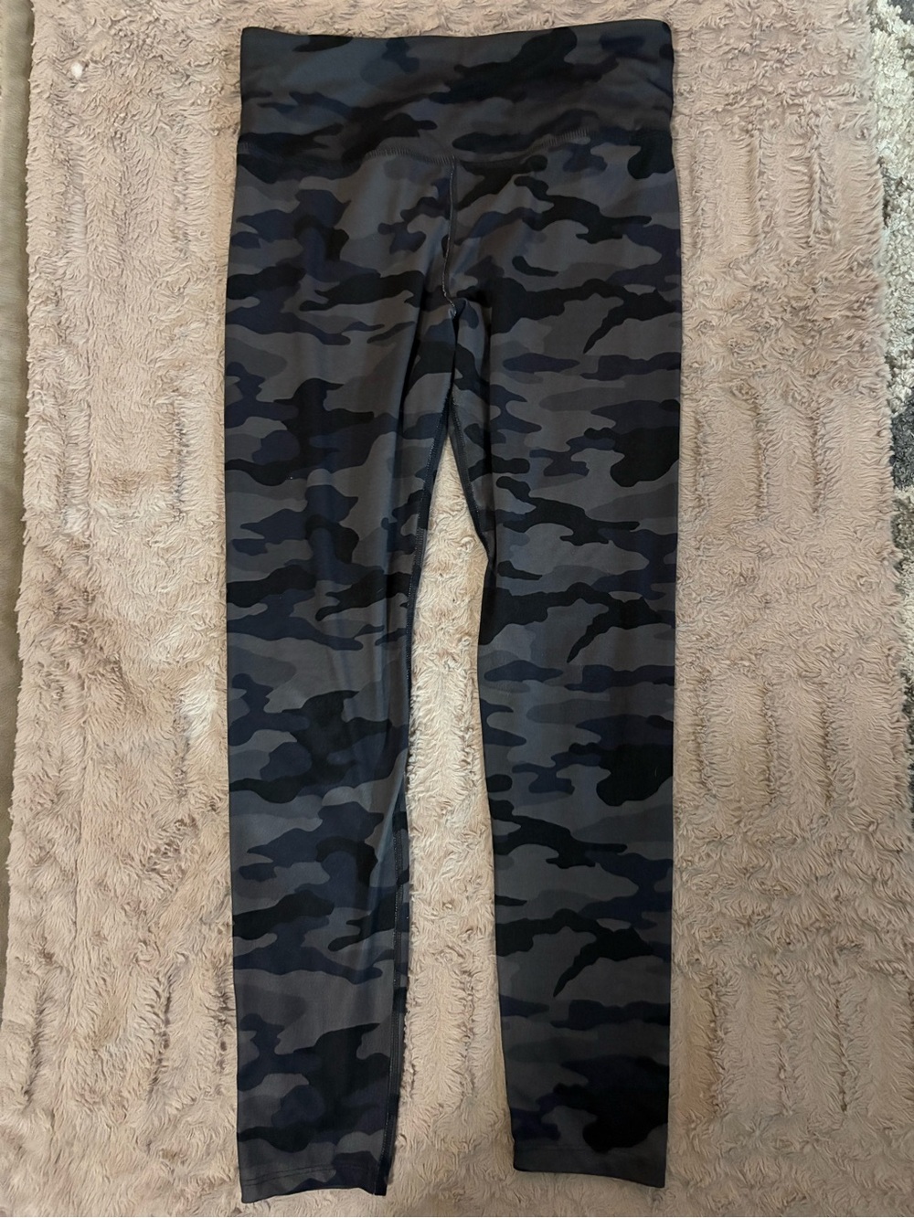 SO Camo Leggings - Black & Gray